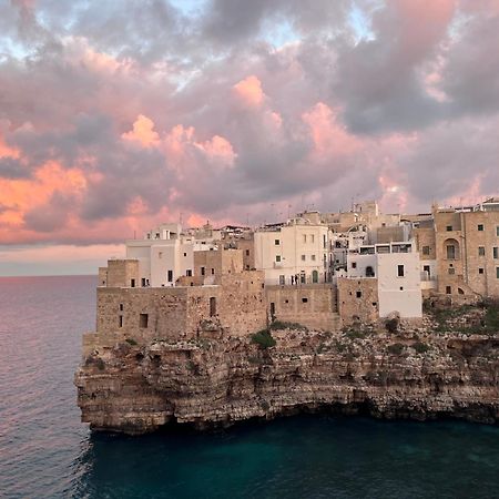 Orange Dream Hotel Polignano a Mare Buitenkant foto